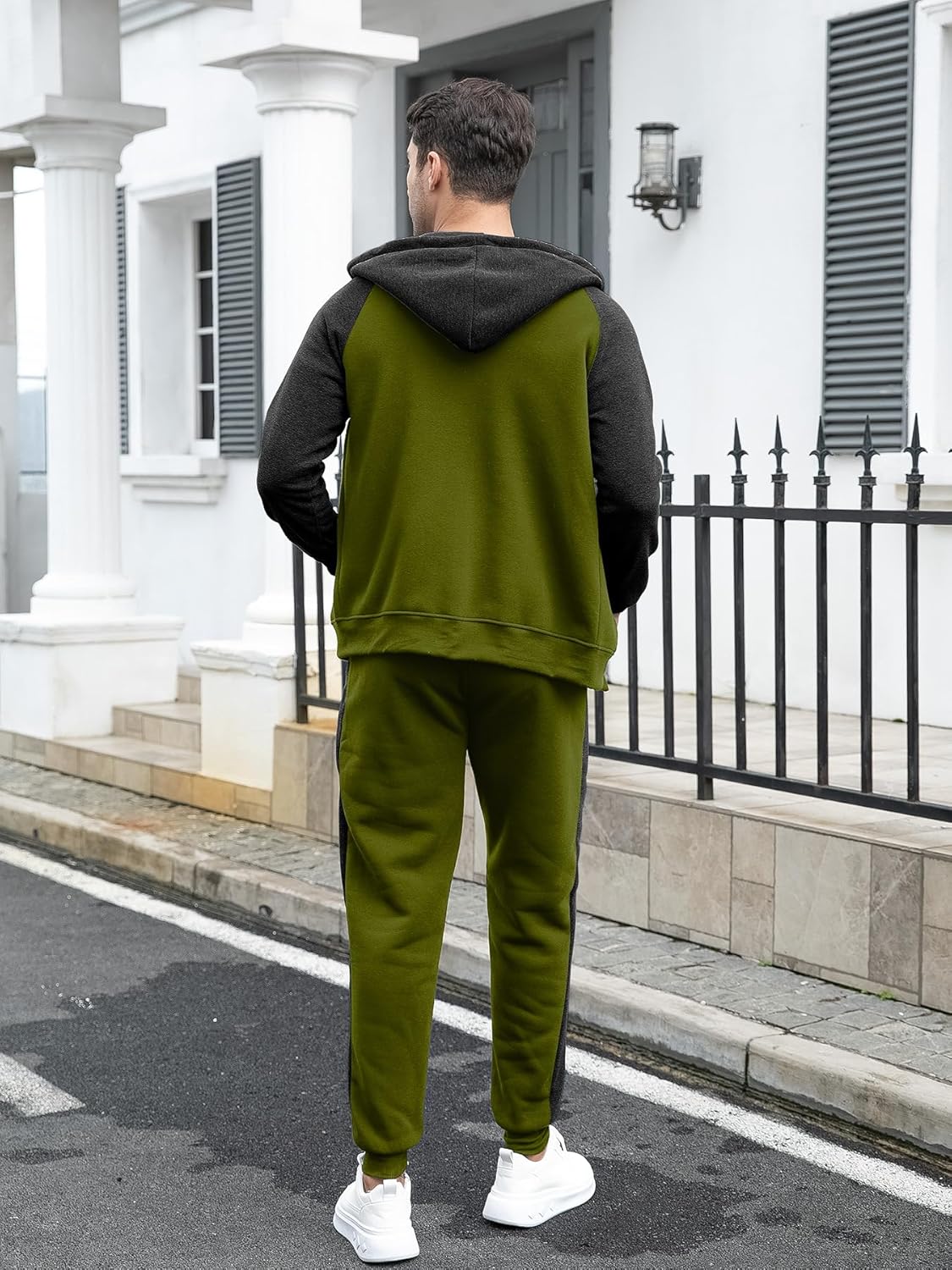 Men's Tracksuit 2 Pieces Set Zip Up Hoodie Outfit with Pockets