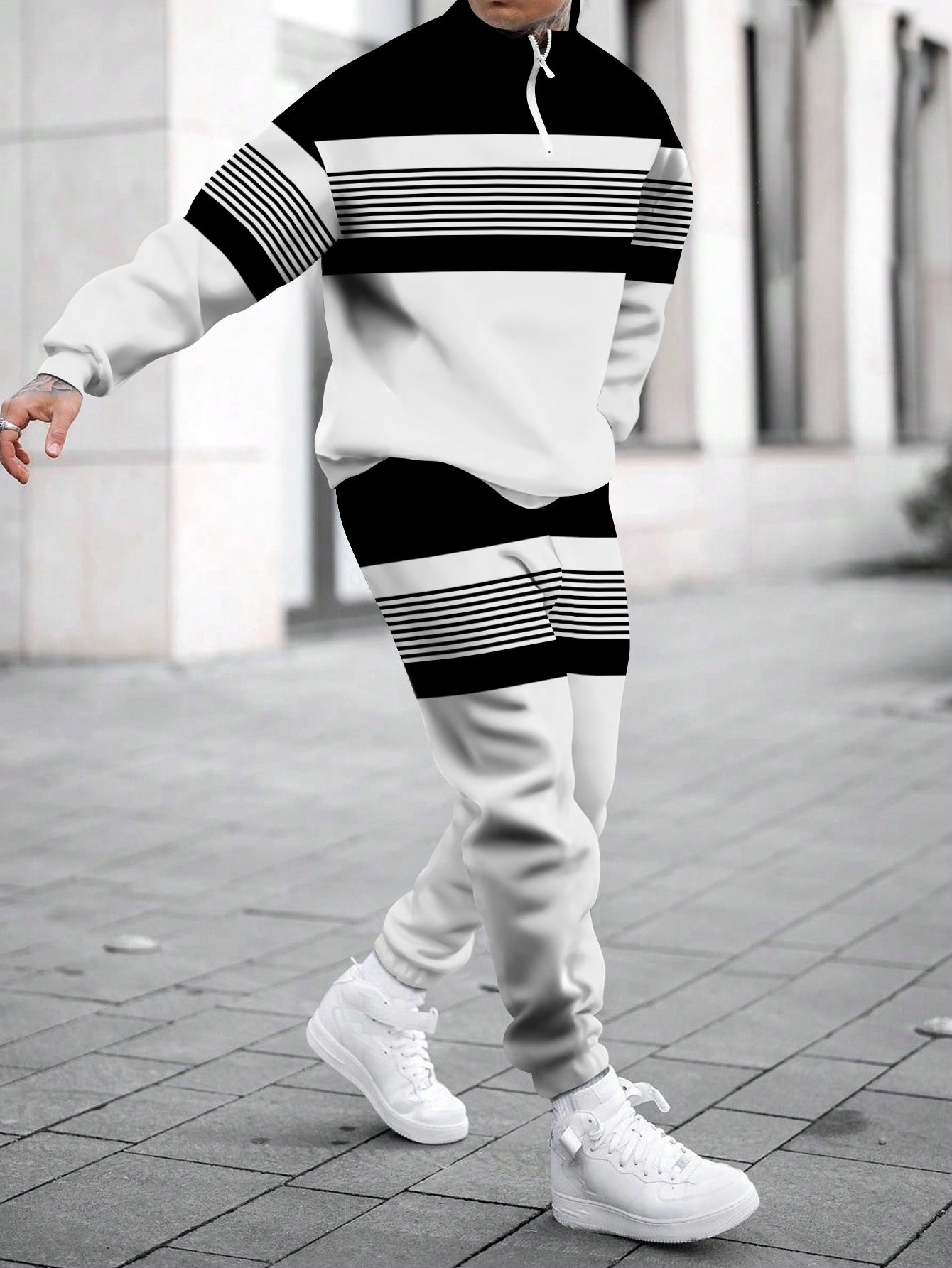 Men's Black Strip Printed Long Sleeve Stand Collar Zip-up Sweatshirt Two-Piece Set with Pants