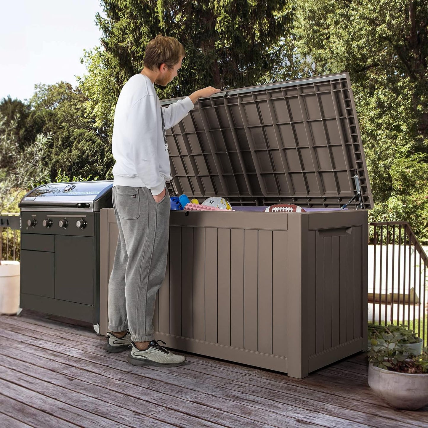 100 Gallon Large Resin Deck Box Waterproof Lockable Outdoor Storage Black